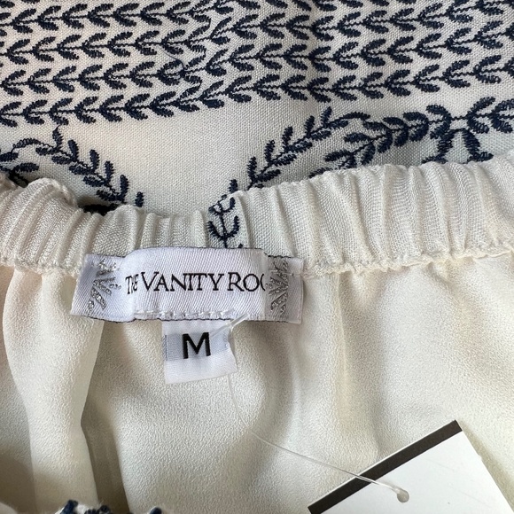 Off the shoulder embroidery embroidered dress - Picture 6 of 9